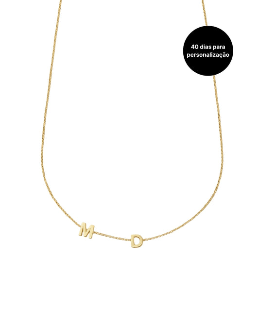 Colar Letter Dourado